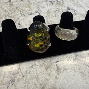 Set of two rings costume ewlery